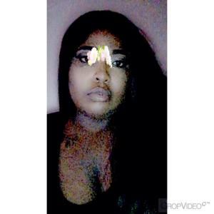 Meet your Posher, Martine